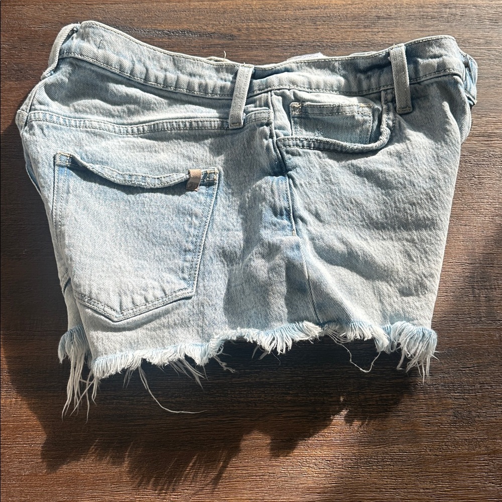 Joe's Jeans Light Blue Distressed Frayed Hem Denim Shorts - Picture 8 of 9